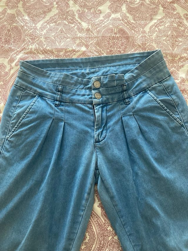 Calças de ganga fina Mango