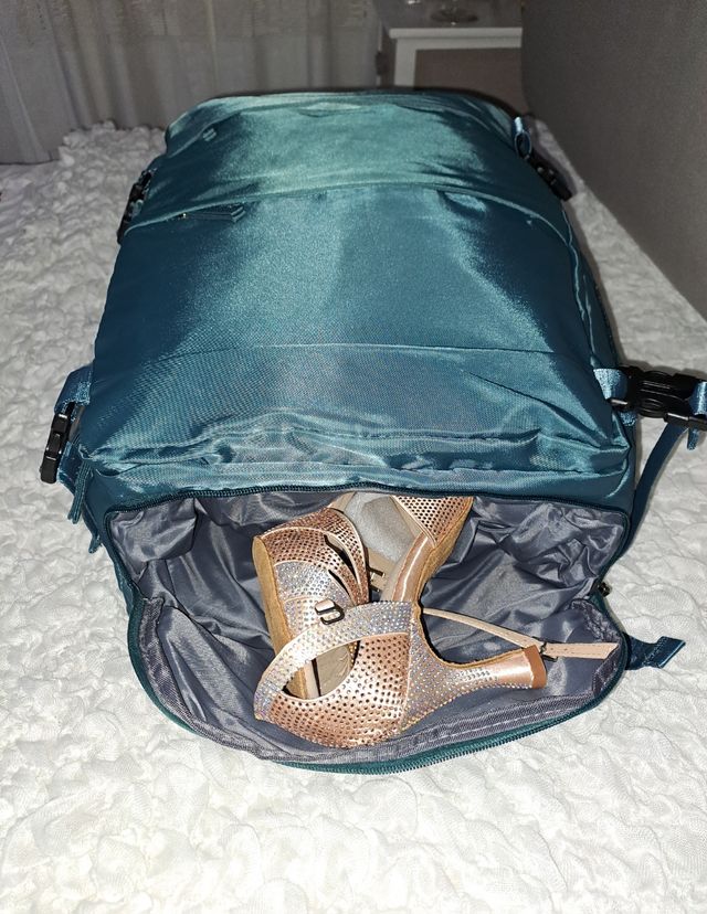 Zaino da viaggio, mochila de viaje