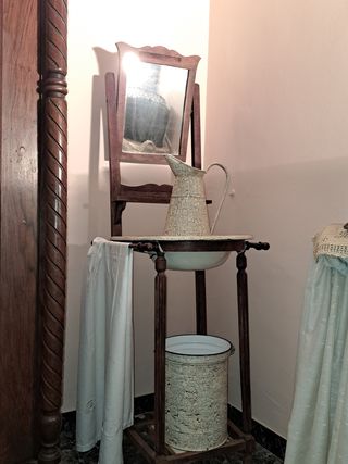 Juego lavamanos y palanganas