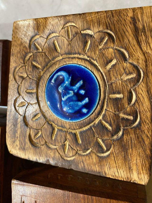 Cajas de madera macizas