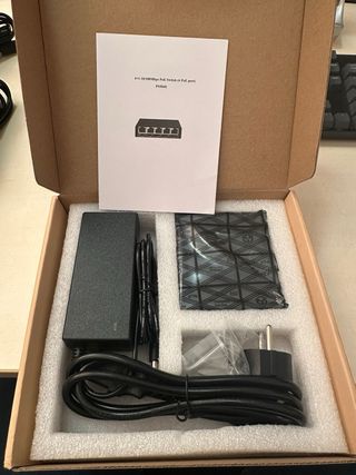 Switch PoE PS504E