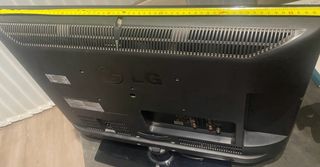 Television 26” Lg 26LK330