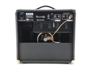 E1777906-0 AMPLIFICADOR LABOGA ALLIGATOR AD5201S