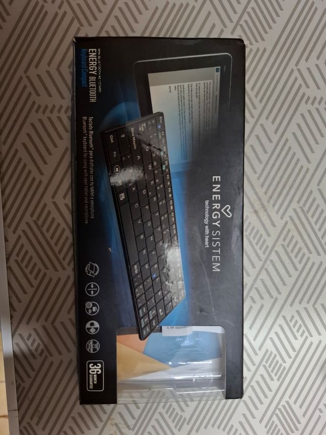 Teclado inalambrico Bluetooth pequeño