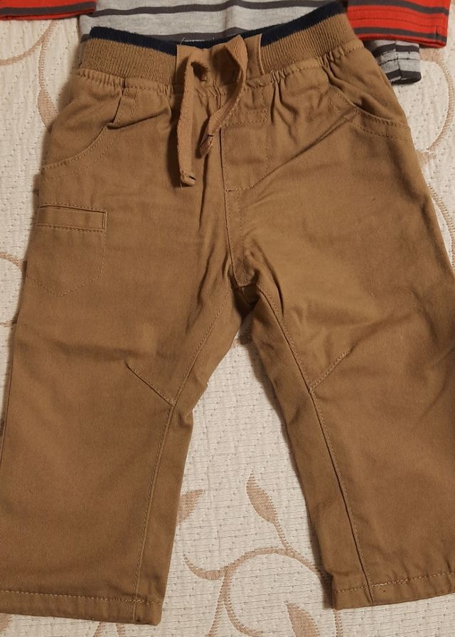 Conjunto bebé pantalón y camiseta