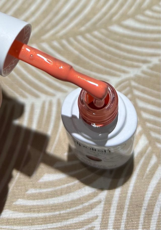 Pintauñas semipermanente