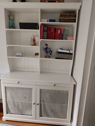 Alacena blanca Ikea