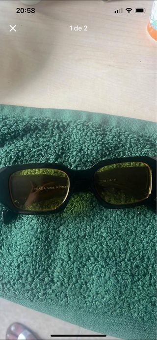 Gafas de sol con logo