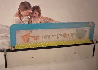 Barrera abatible de seguridad para bebe/niño