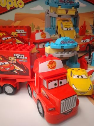 Lego Duplo Flo's Cafe 10846 Building Kit