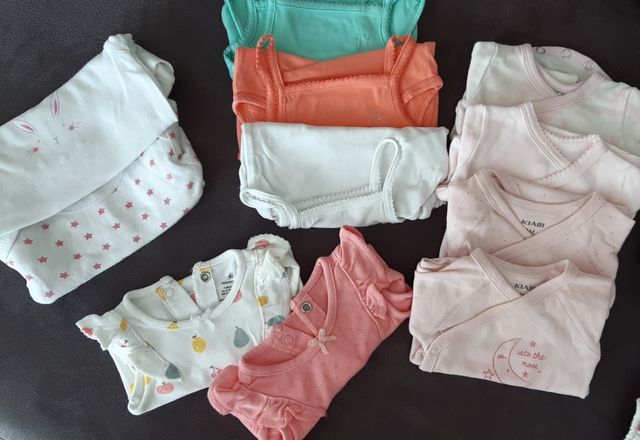 Lote 2 - Ropa bebé niña de 1 a 6 meses