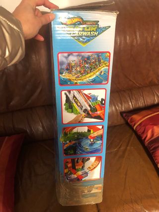 Ultimate Gator car wash Hot wheels