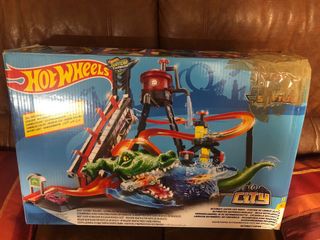 Ultimate Gator car wash Hot wheels