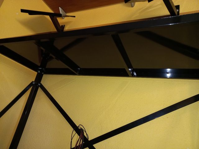 Mesa y soportes DJ Desmontables