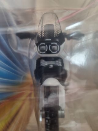 Ducati Desert 1:18 maqueta moto