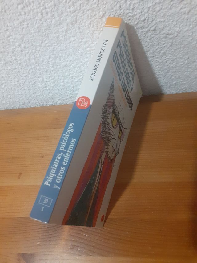 Libro Psiquiatras, psicólogos y otros enfermos.