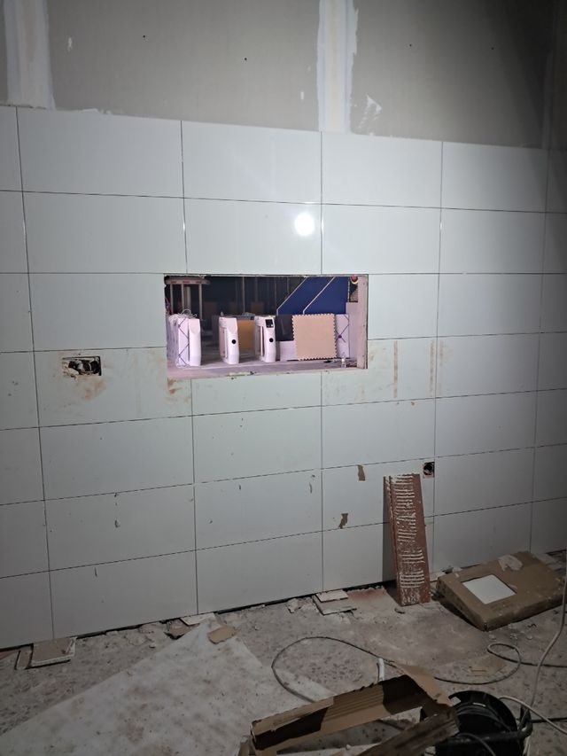 Construcciones y Reformas 