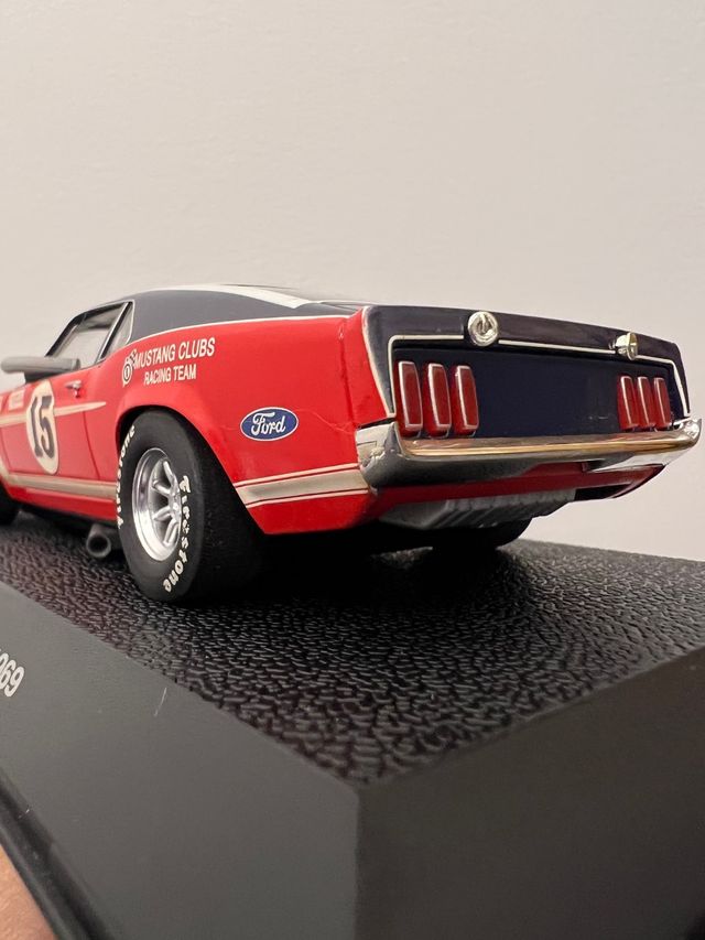 Coche superslot Ford boss 302 mustang