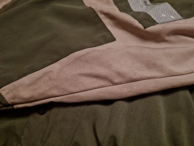 CHAQUETA NAPAPIJRI CORDURA. L.