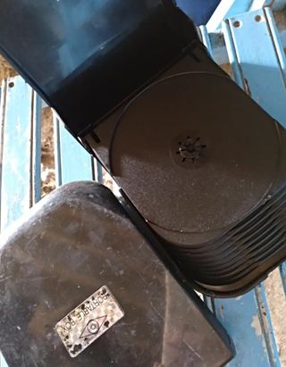 2 Cajas para guardar cds