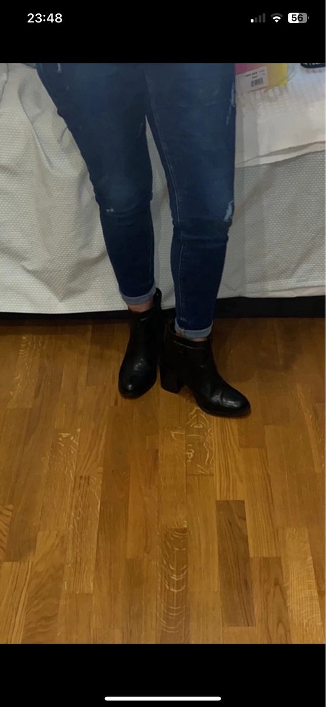 Botines negros Stradivarius