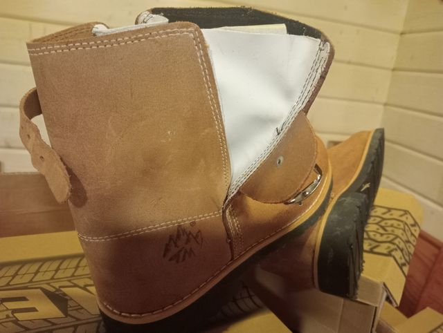 Botas de cuero  TODAS LAS TALLAS