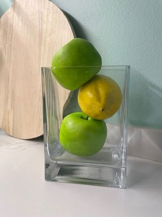 Jarron cristal Ikea + frutas