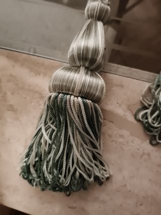 Borlón cortinas abrazadera