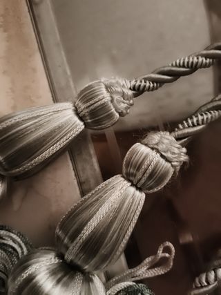 Borlón cortinas abrazadera