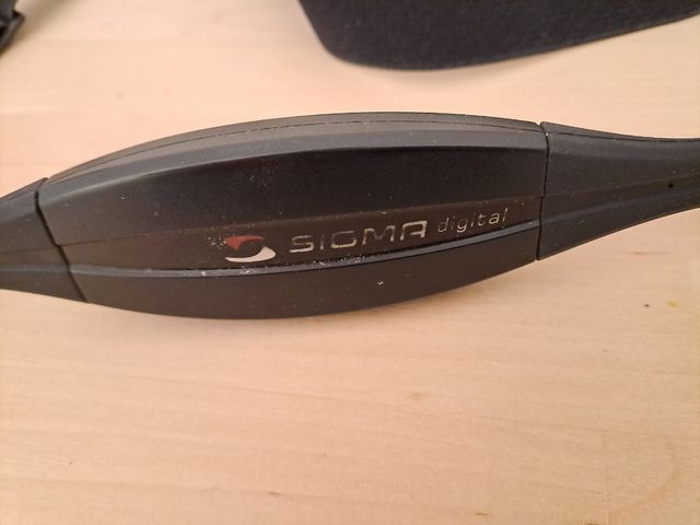 Banda cinta pecho pulsometro Sigma STS