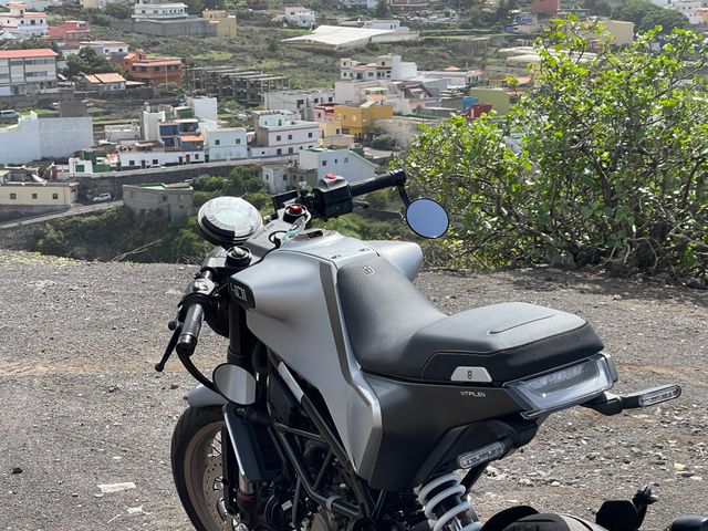 Husqvarna Vitpilen 401 2021