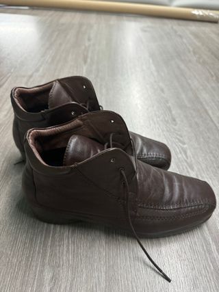 Botas de CUERO /PIEL/ Marca PITILLOS/ Nr 39