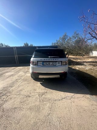 Land Rover Discovery Sport 2015