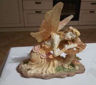 Collezione di statue di fatine 