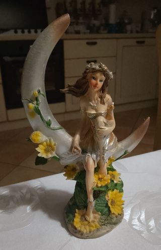 Collezione di statue di fatine 
