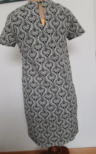 Vestido Zara.