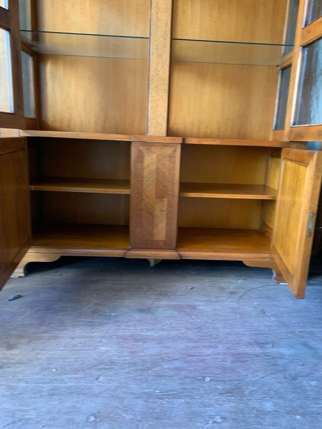 Mueble comedor madera