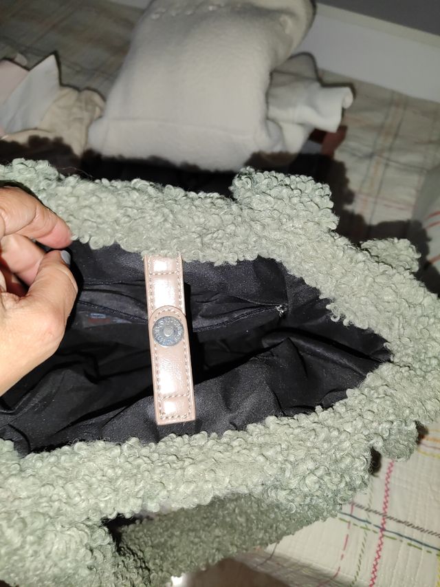 Bolso chica charol Asos