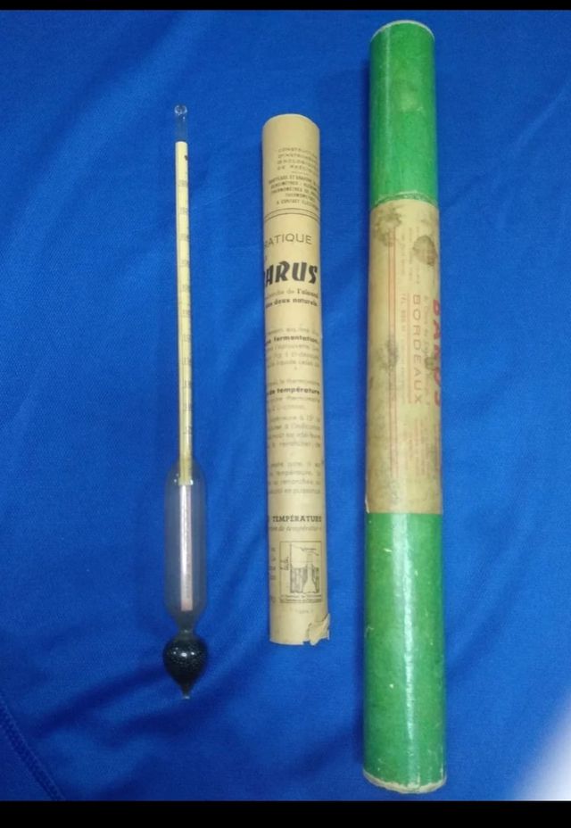 Mostímetros. Instrumentos laboratorio