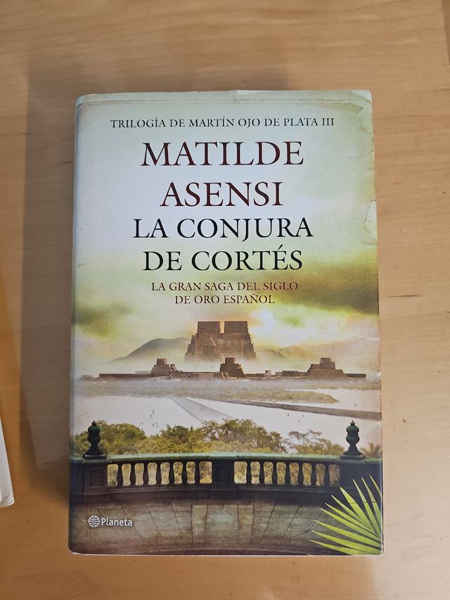 Lote de 3 libros de Matilde Asensi