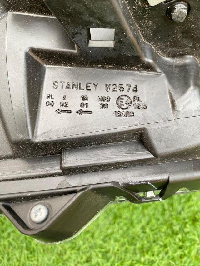 Faro Honda CR-V 33100T1GG71