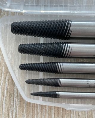 Conjunto extractores de tornillos macho WURTH