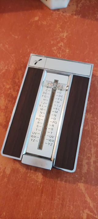 Agenda telefónica Carl.