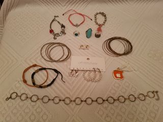 Bisutería variada