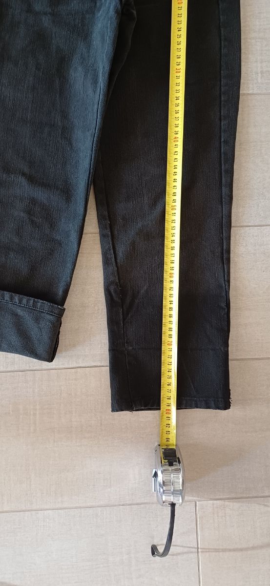 Jeans a vita bassa da donna