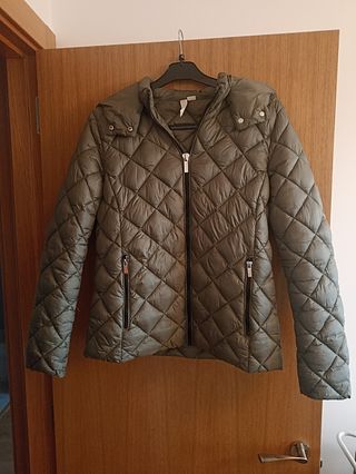 Cazadora verde Mango