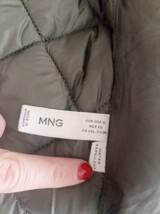 Cazadora verde Mango