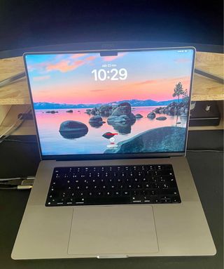 MacBook Pro 16" M2 PRO