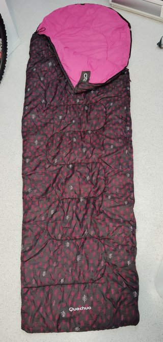 Saco de dormir rosa y negro grande