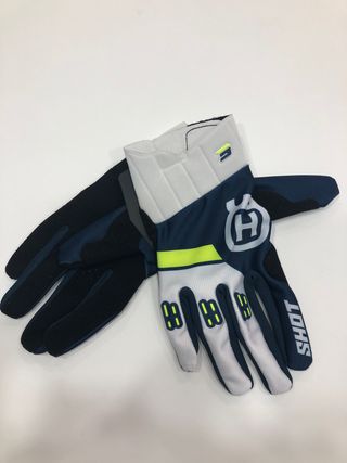 Guantes shot